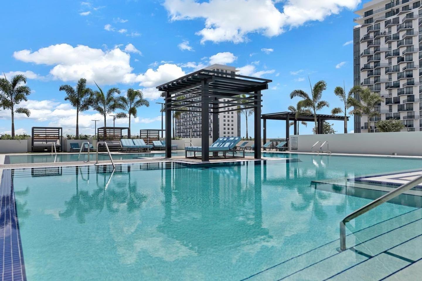 Provident Grand Luxury Short-Term Residences Doral Exterior photo